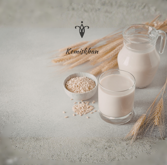 Handmade oat milk soap bar by Kemiskhan Atelier UAE — natural skincare with fresh oat milk