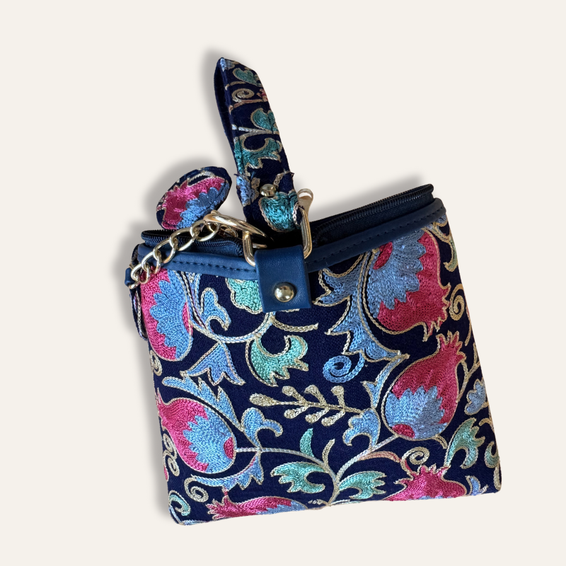 Triangle Embroidered Bag "Pomegranate"