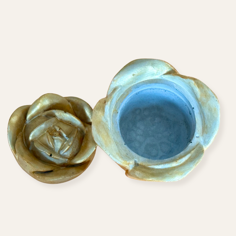 Concrete Rose Jar - Gold Antique